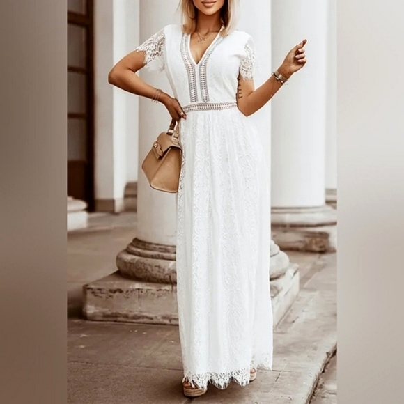 LAST ONE! White Lace Boho V Neck Maxi Dress - Picture 5 of 7